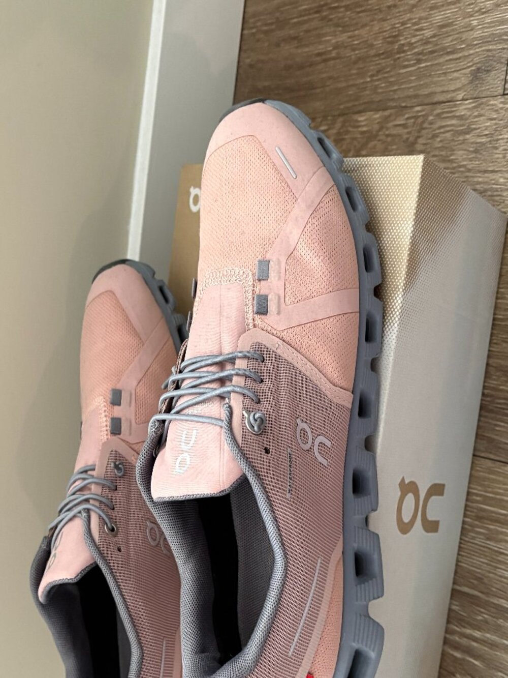 On Cloud 5 Waterproof Sneakers | Rose Fossil | Size 8.5 - Picture 7 of 9